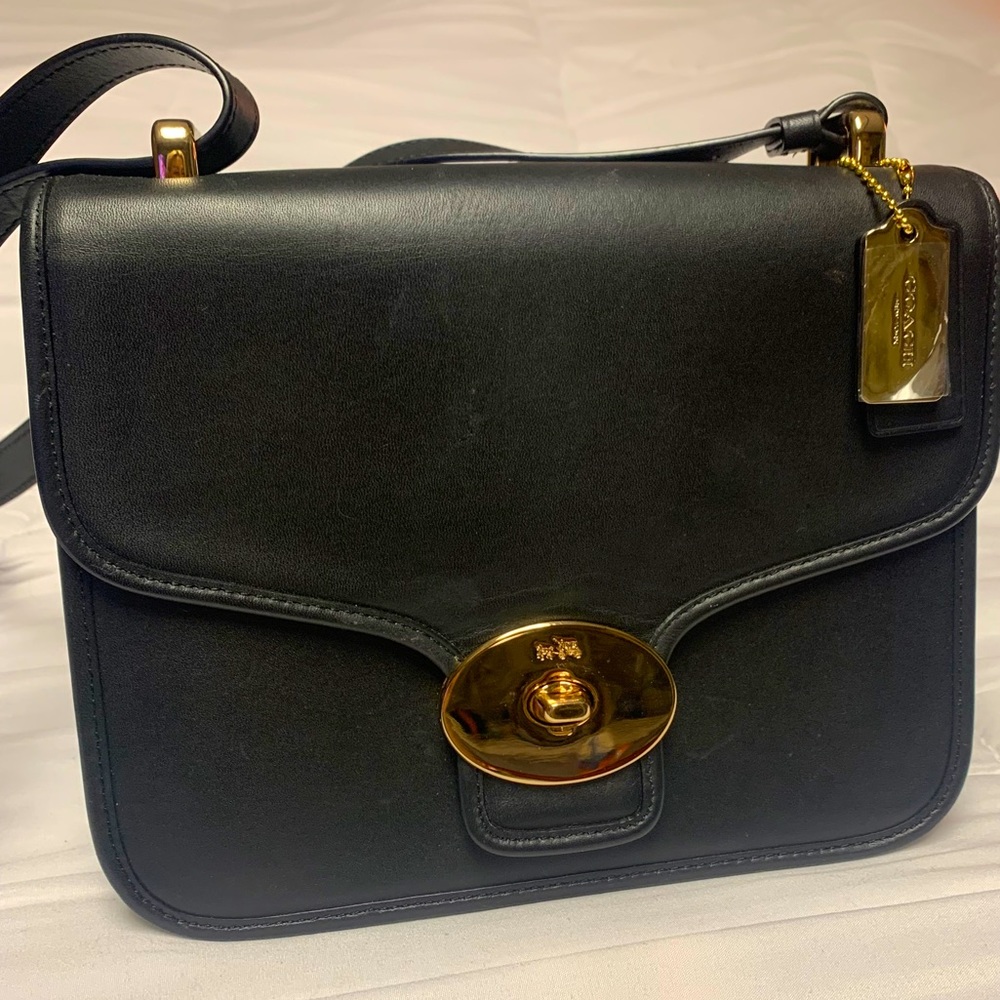 Coach Shoulder bag✨